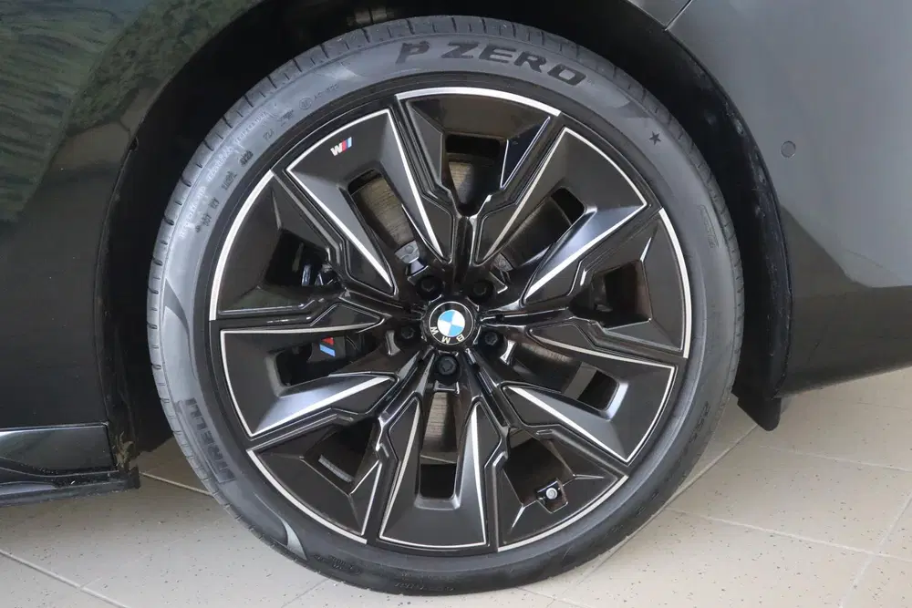 BMW i7 xDrive60 M Sportpakket Pro uit 2023, foto 6