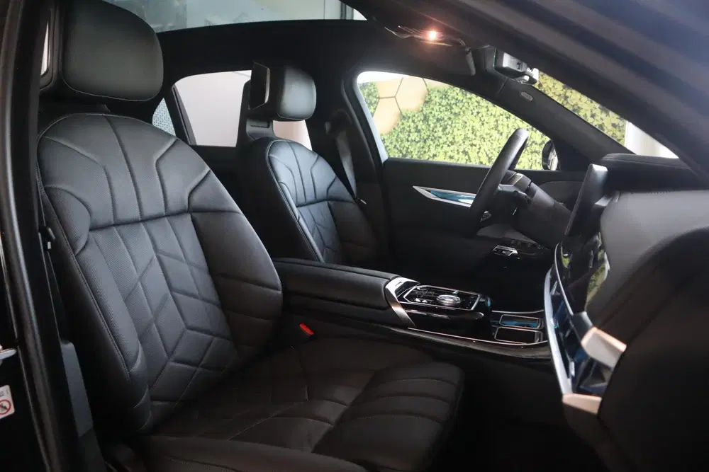 BMW i7 xDrive60 M Sportpakket Pro uit 2023, foto 8