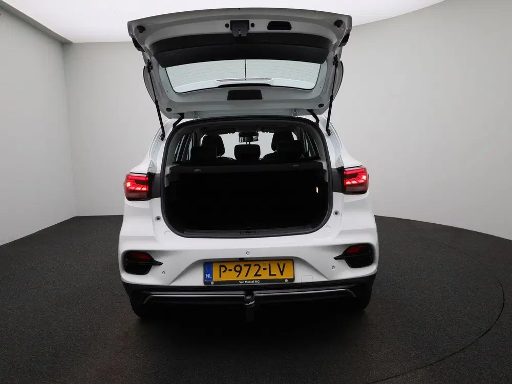 MG ZS Standard Range Luxury 50 kWh uit 2022, foto 11