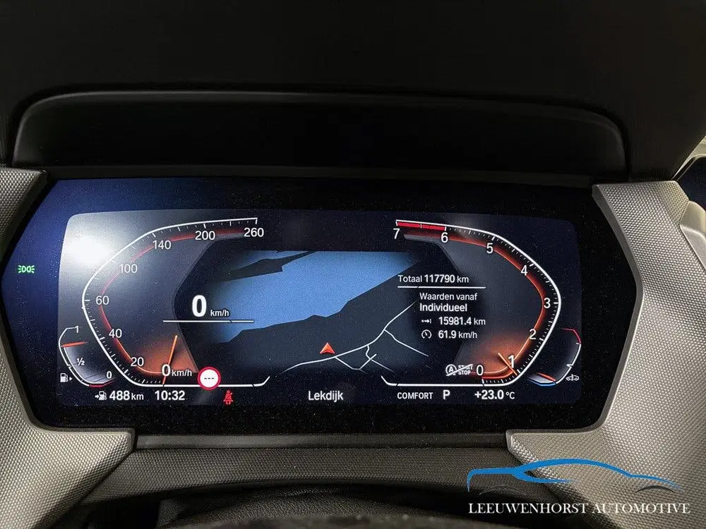 BMW 1-serie 118i Business Edition automaat uit 2022, foto 14