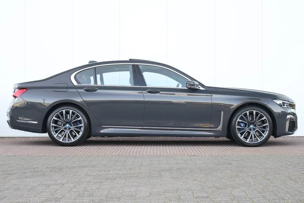 BMW 7-serie 745e High Executive uit 2022, foto 5