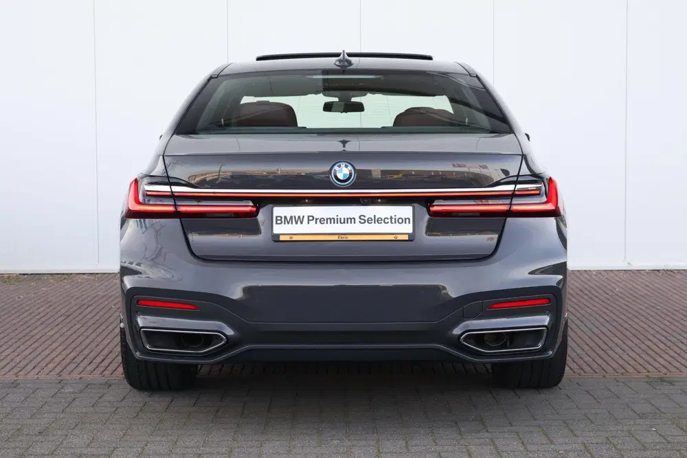 BMW 7-serie 745e High Executive uit 2022, foto 8