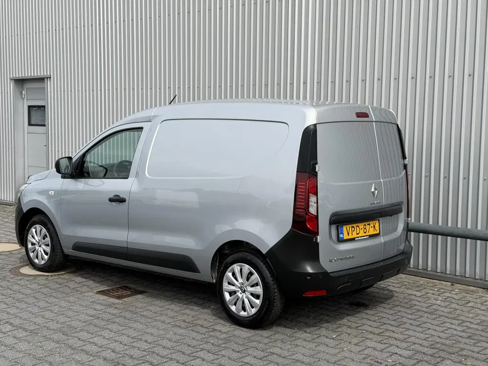 Renault Express 1.5 dCi 75 Comfort +*NAVI*CAM*A uit 2022, foto 2