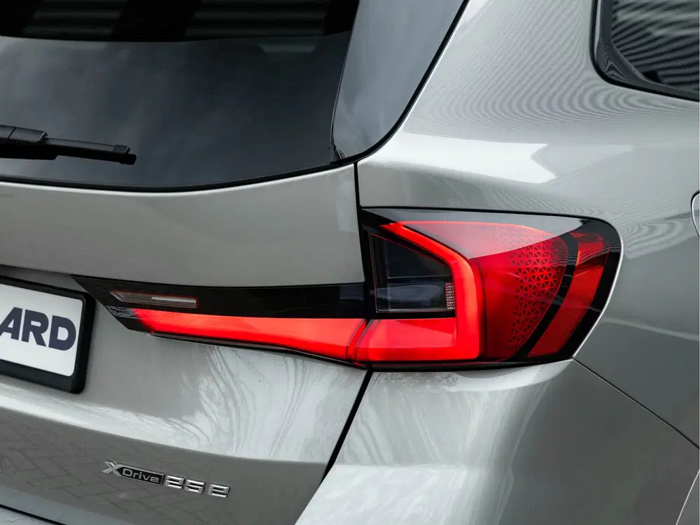 BMW X1 xDrive25e uit 2025, foto 14