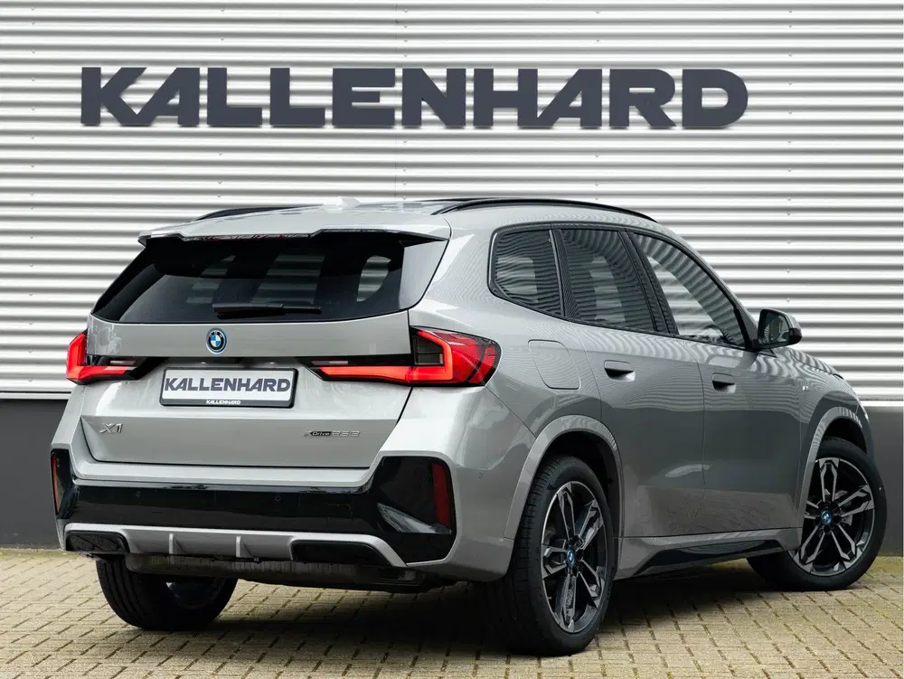 BMW X1 xDrive25e uit 2025, foto 3