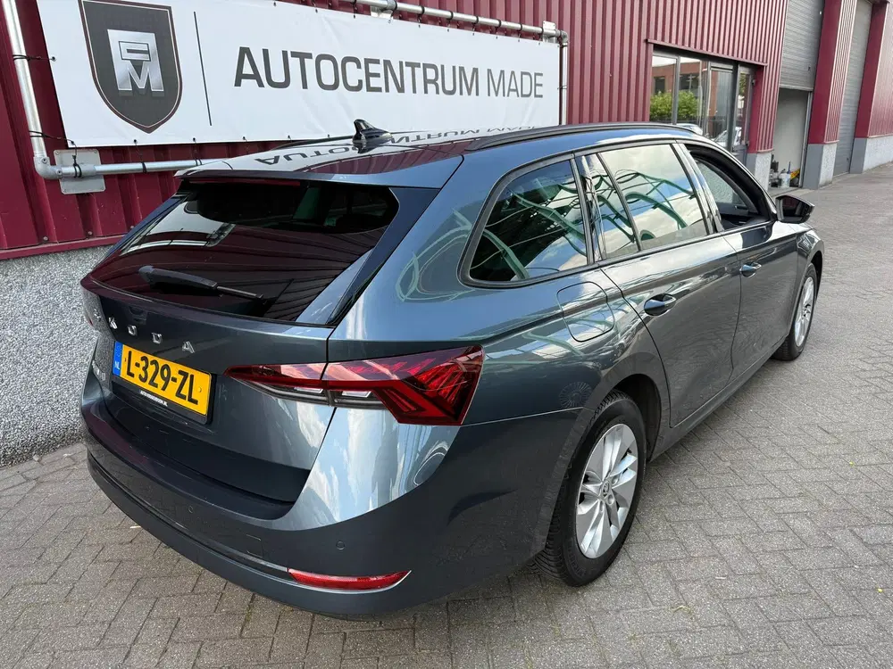 Skoda Octavia 1.0 TSI Business Edition uit 2021, foto 5