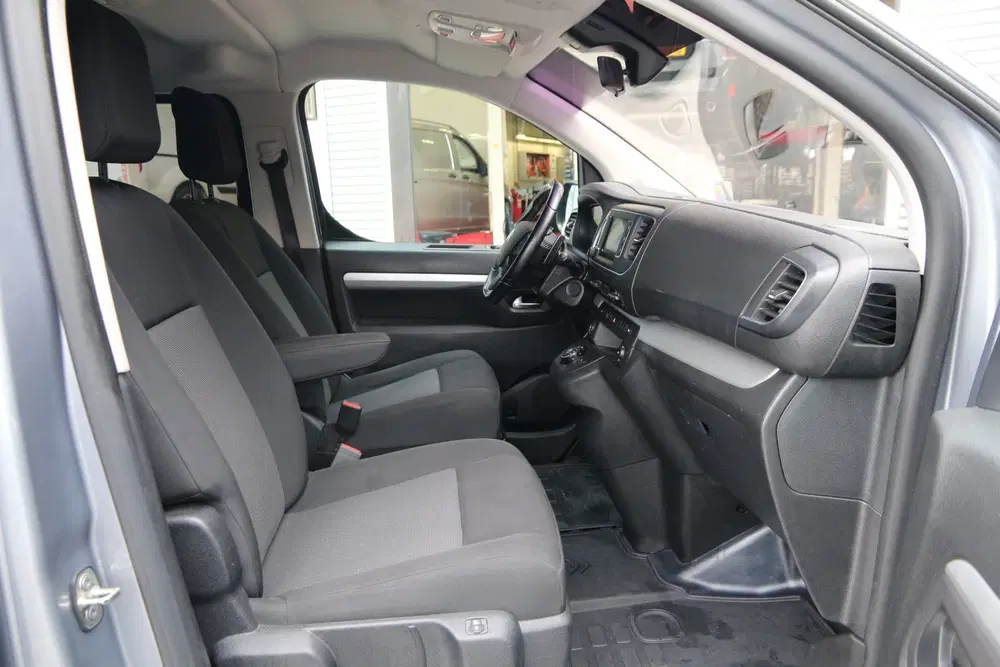 Citroën Jumpy 2.0 BlueHDI 180 uit 2021, foto 9