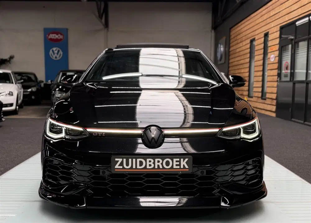 Volkswagen Golf 2.0 TSI GTI 45 uit 2022, foto 2