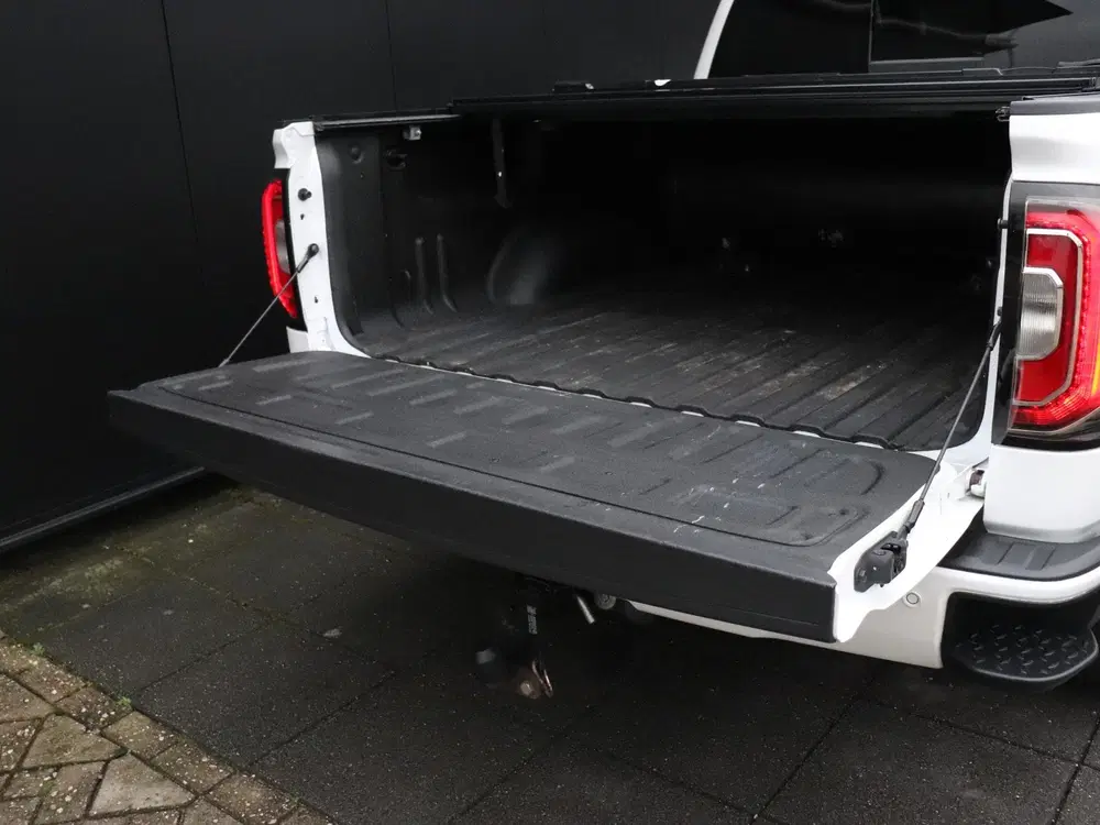 GMC Sierra 6.2 L V8 uit 2019, foto 13