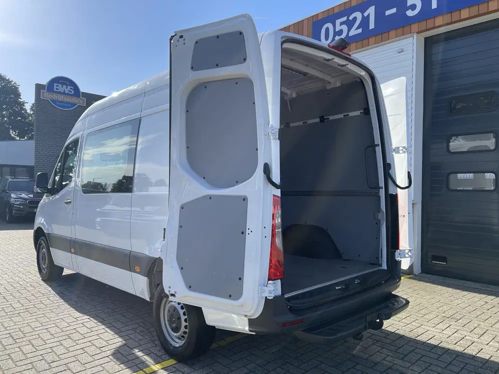 Mercedes-Benz Sprinter 317 1.9 CDI 170pk L2H2 DC 7 persoons uit 2021, foto 13