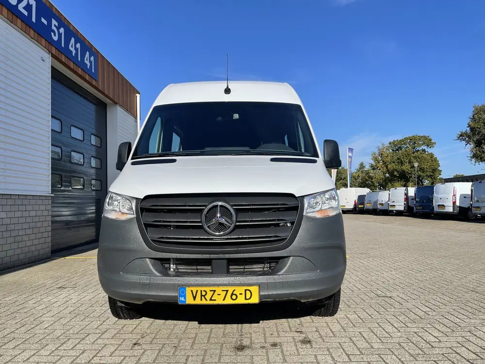 Mercedes-Benz Sprinter 317 1.9 CDI 170pk L2H2 DC 7 persoons uit 2021, foto 3