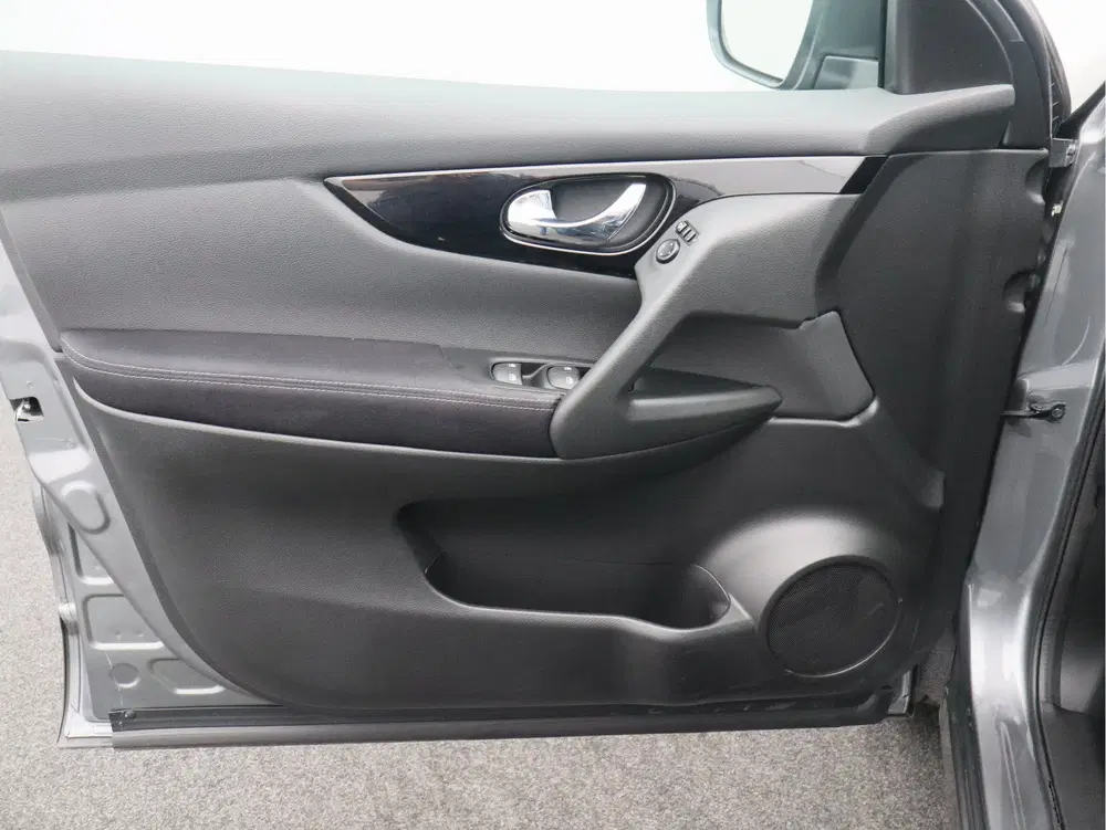 Nissan Qashqai 1.3 DIG-T Design Edition uit 2020, foto 6