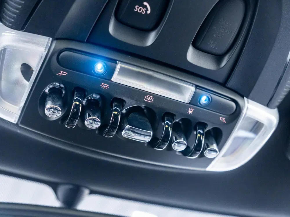 Mini John Cooper Works Cooper S uit 2020, foto 14