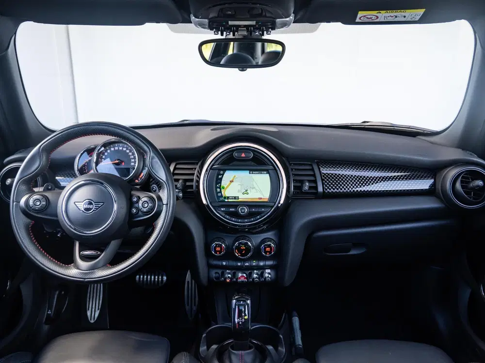 Mini John Cooper Works Cooper S uit 2020, foto 9
