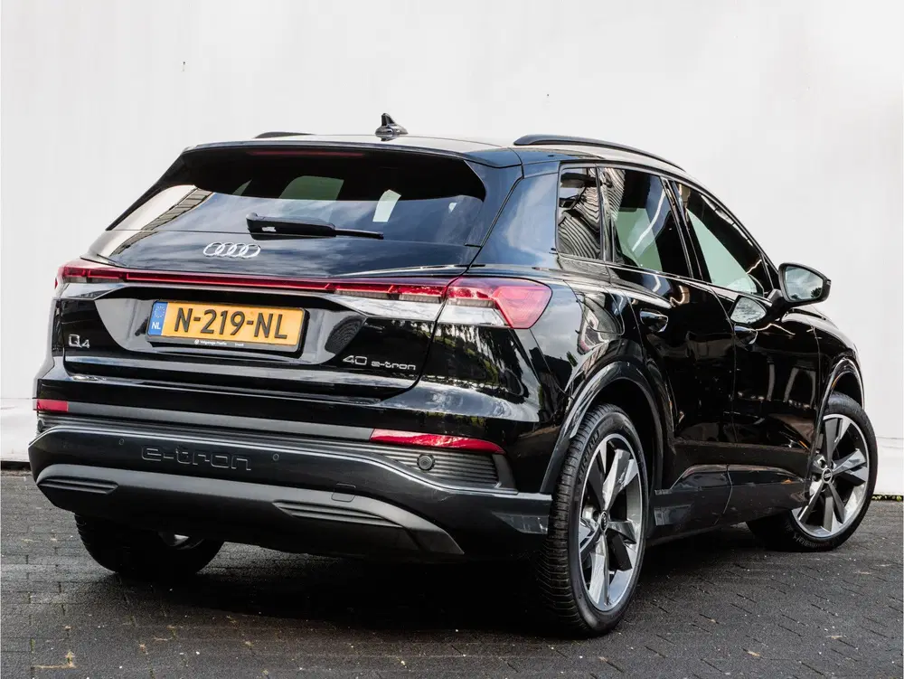 Audi Q4 e-tron 40 Launch edition Advanced 77 kWh SOH 90% uit 2021, foto 10
