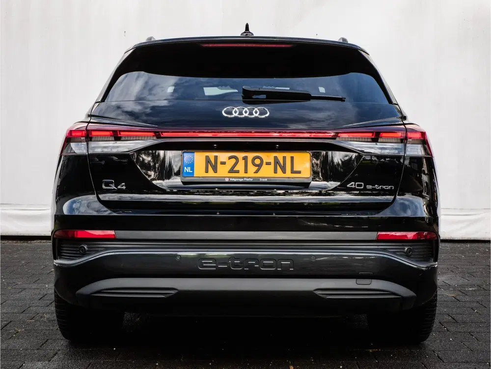Audi Q4 e-tron 40 Launch edition Advanced 77 kWh SOH 90% uit 2021, foto 8