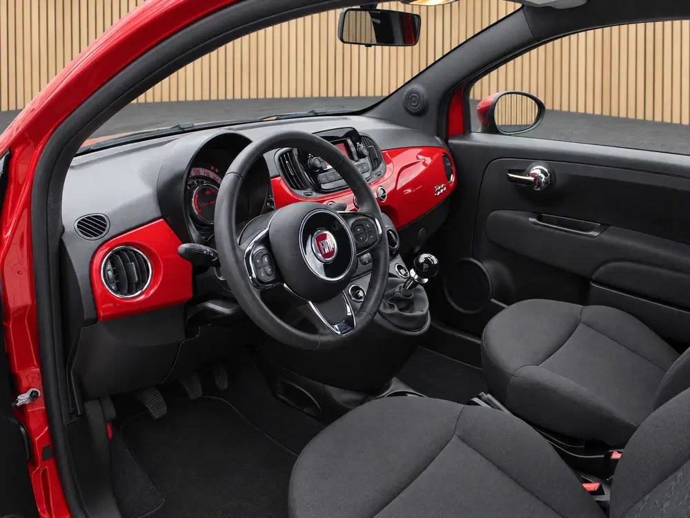 Fiat 500 1.0 Hybrid AIRCO uit 2024, foto 14