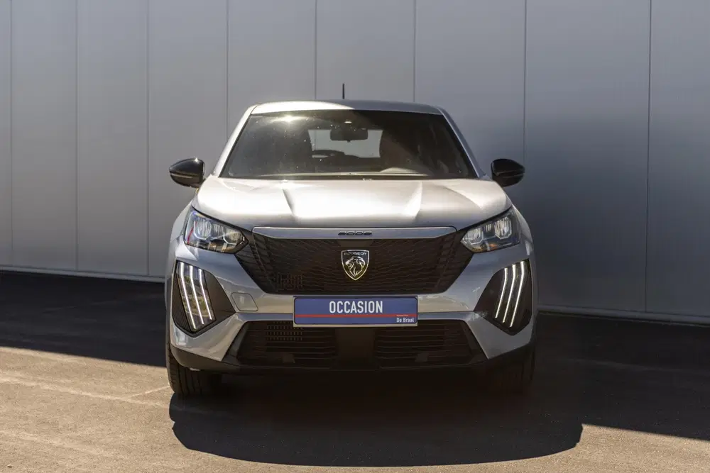 Peugeot 2008 1.2 Hybrid 136 Style uit 2025, foto 4