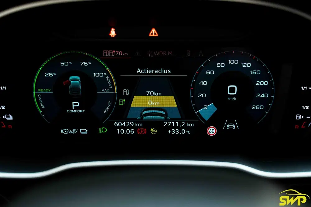 Audi Q3 45 TFSI e S Edition uit 2024, foto 6