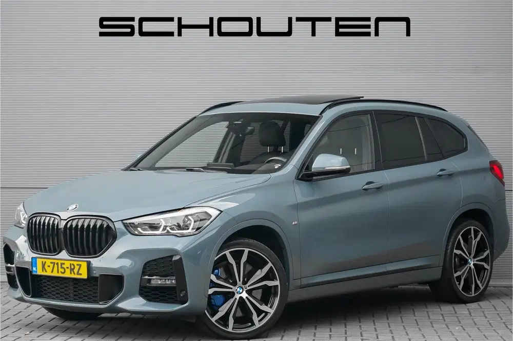 BMW X1 xDrive25i High Executive M-Sport Pano Trek uit 2021