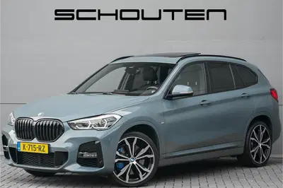 BMW X1 xDrive25i High Executive M-Sport Pano Trek uit 2021