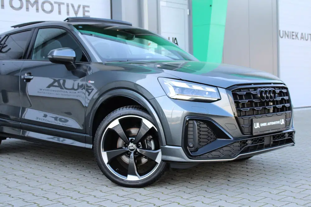 Audi Q2 35 TFSI S EDITION uit 2024, foto 11