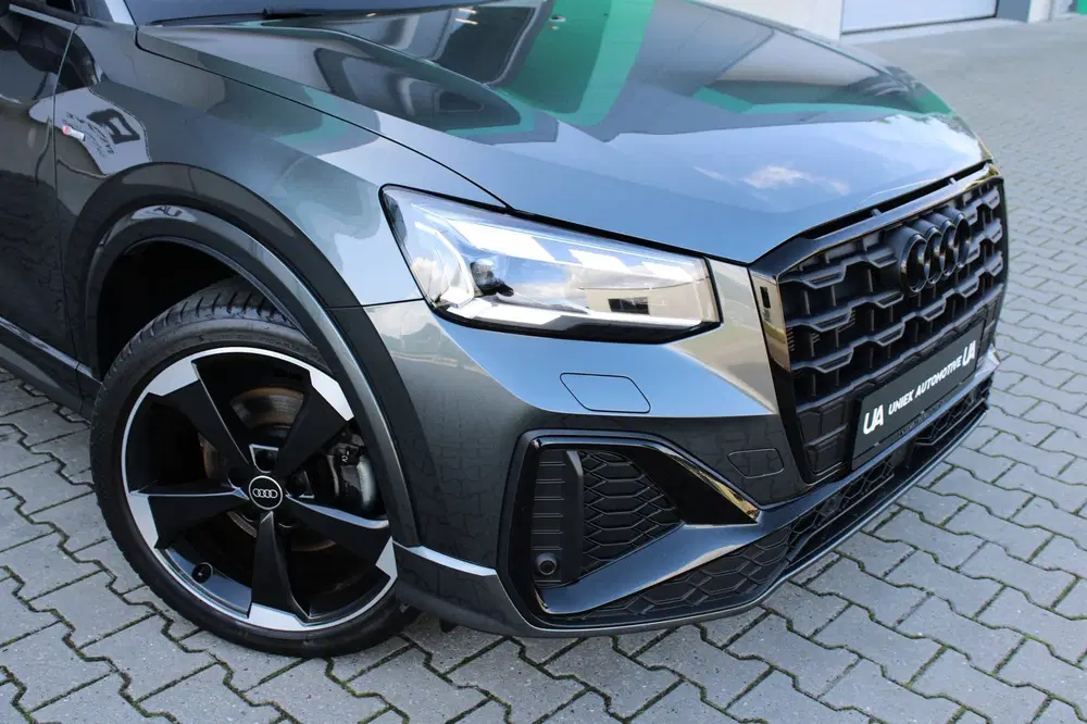 Audi Q2 35 TFSI S EDITION uit 2024, foto 12