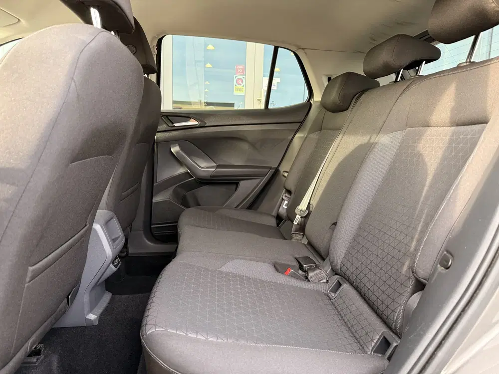 Volkswagen T-Cross 1.0 TSI R-Line uit 2019, foto 6