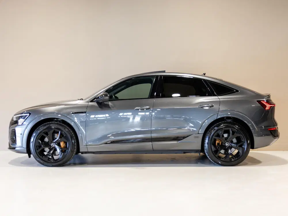 Audi Q8 50 quattro S-Line Edition 95 kWh SO uit 2023, foto 3