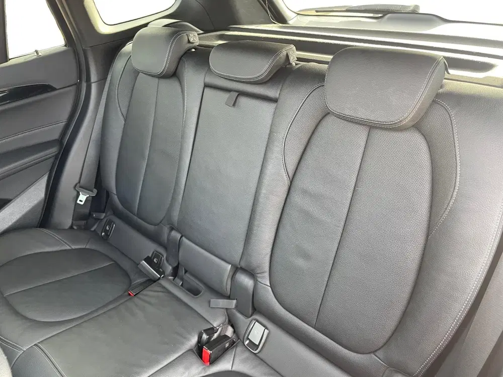 BMW X1 sDrive20i High Executive *Automaat*Navi*Ca uit 2019, foto 12