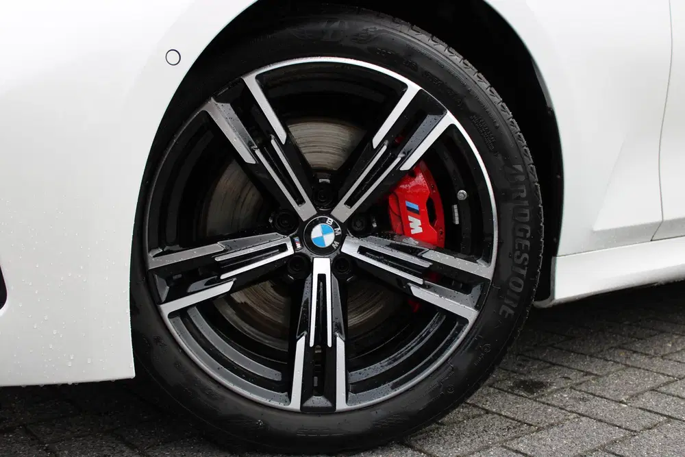 BMW 3-serie 330i xDrive Innovation pack uit 2025, foto 7