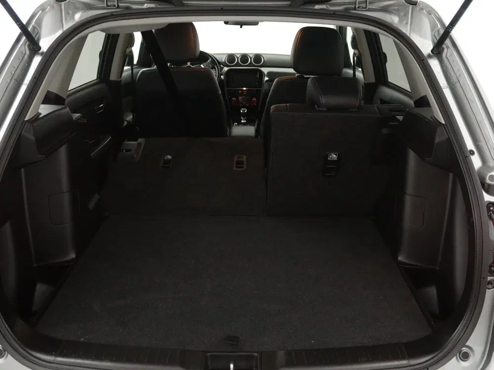 Suzuki Vitara 1.4 Boosterjet Style Smart Hybrid uit 2022, foto 5