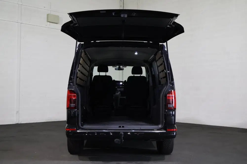 Volkswagen Transporter 2.0 TDI L1 H1 4Motion Automaat Bulli uit 2023, foto 11