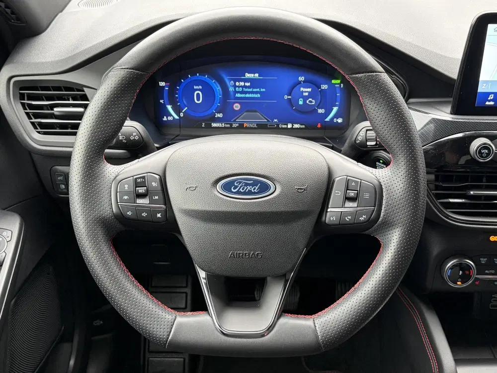 Ford Kuga 2.5 PHEV ST-Line X uit 2023, foto 10