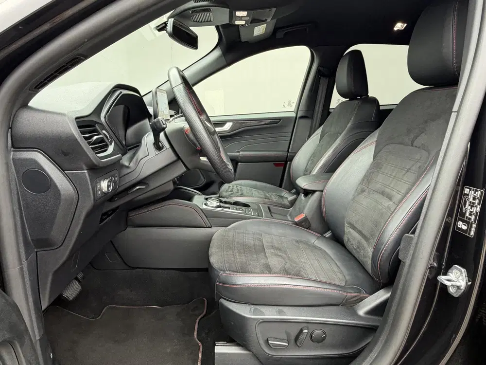 Ford Kuga 2.5 PHEV ST-Line X uit 2023, foto 7