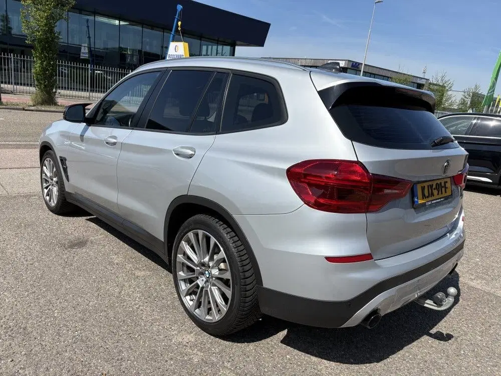BMW X3 xDrive30i High Executive uit 2020, foto 2