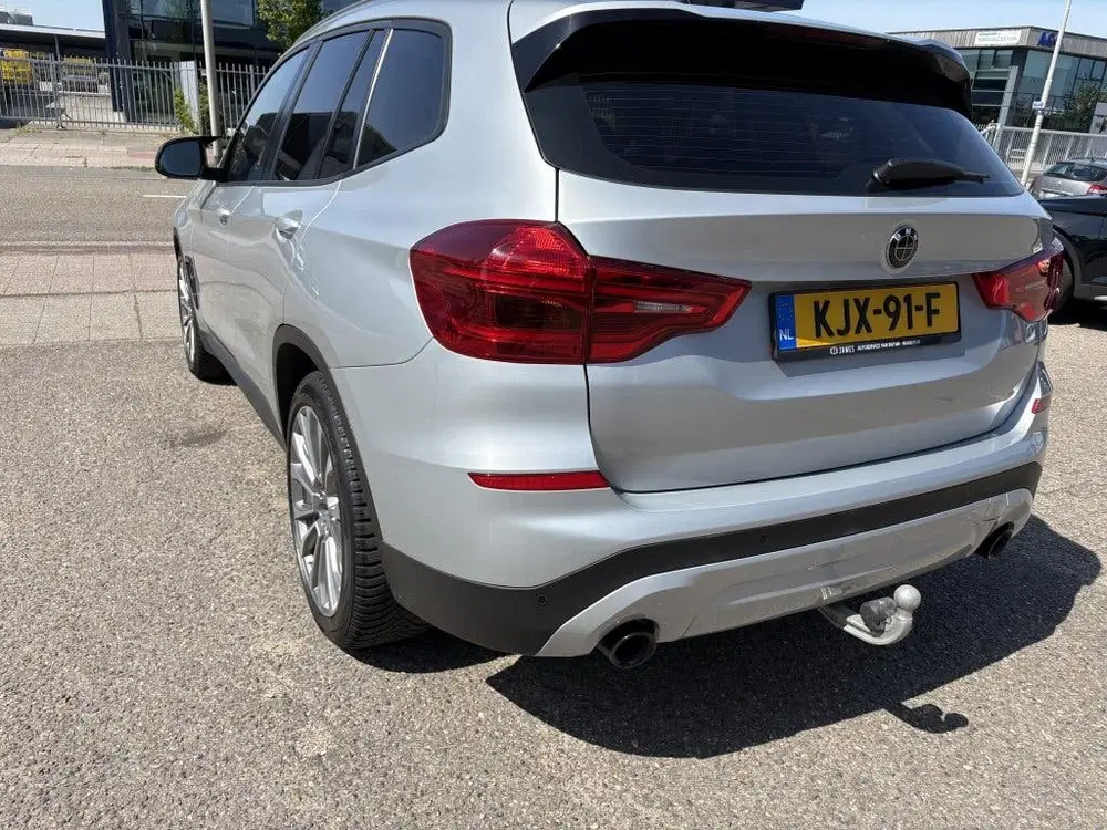 BMW X3 xDrive30i High Executive uit 2020, foto 3