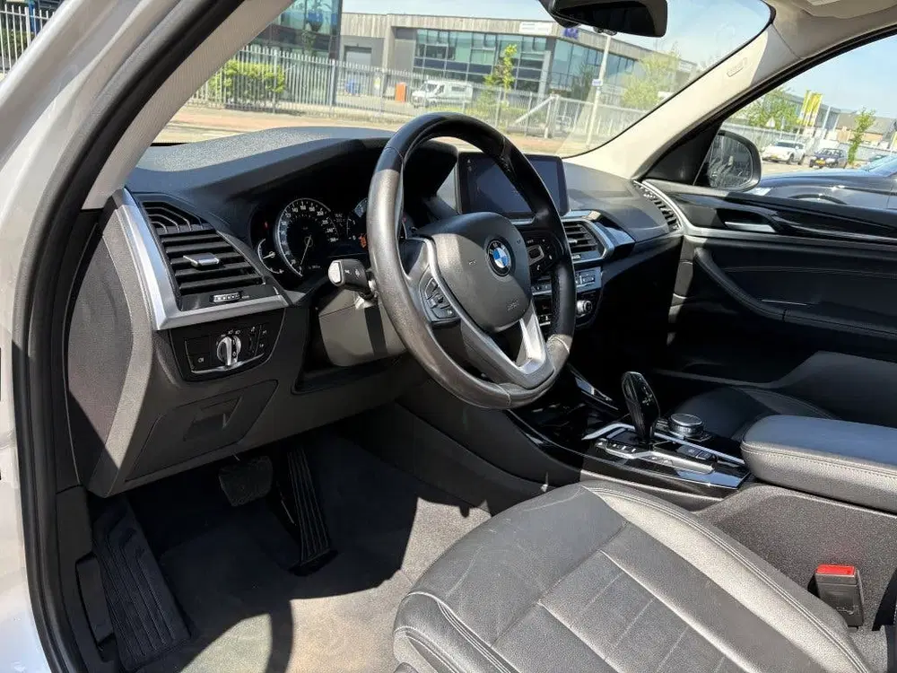 BMW X3 xDrive30i High Executive uit 2020, foto 7