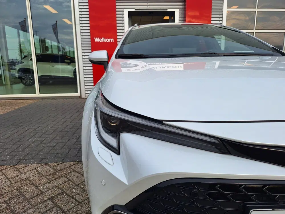 Toyota Corolla Hybrid 140 Dynamic Limited uit 2024, foto 5