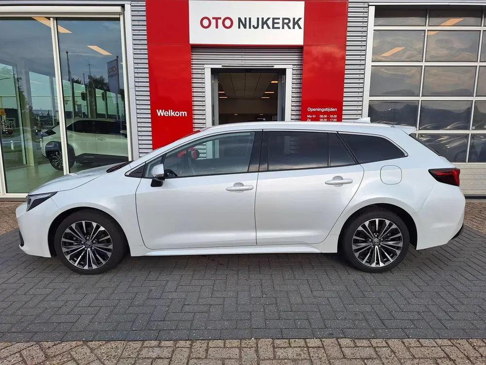 Toyota Corolla Hybrid 140 Dynamic Limited uit 2024, foto 7