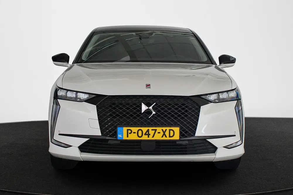 DS Automobiles DS 4 DS 4 1.2 PureTech Performance Line Automaa uit 2022, foto 13