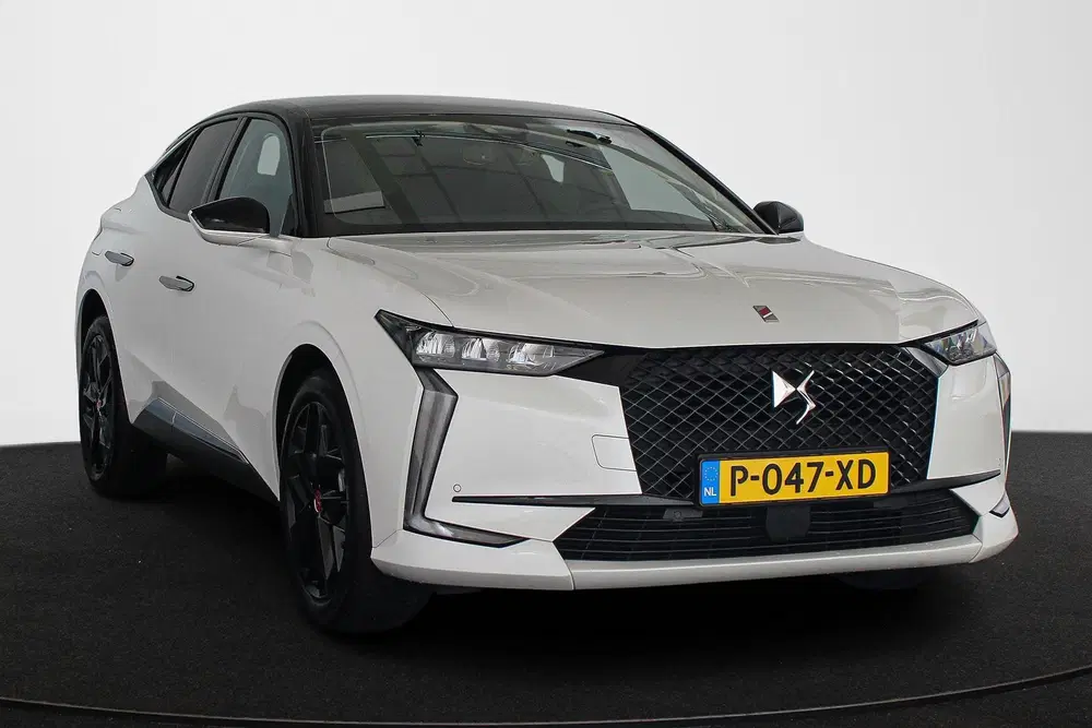 DS Automobiles DS 4 DS 4 1.2 PureTech Performance Line Automaa uit 2022, foto 2