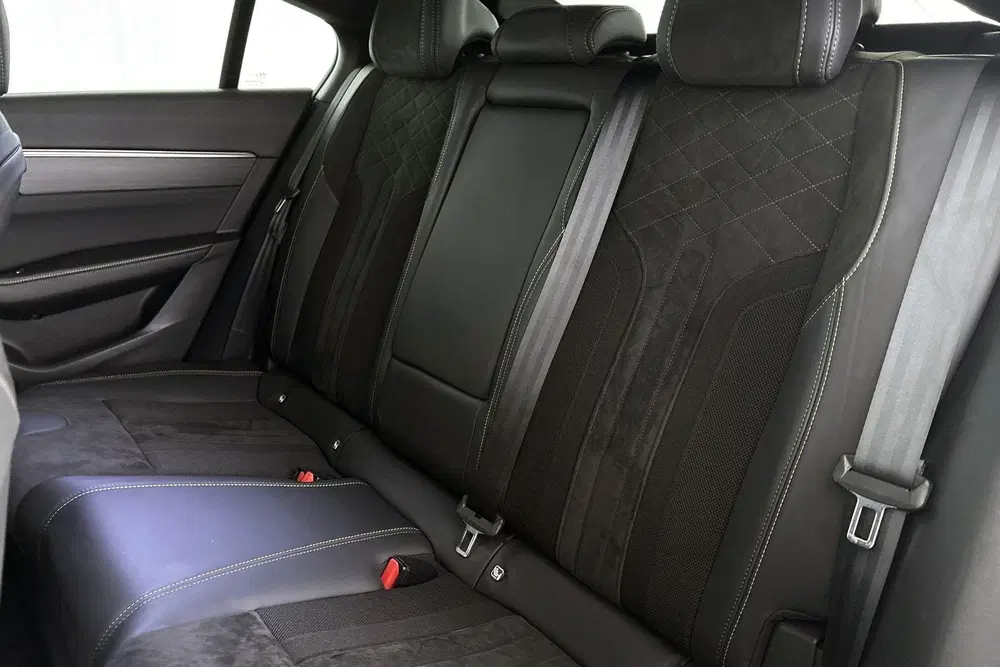 Peugeot 508 1.6 HYbrid Peugeot Sport Engineered Pano 3 uit 2022, foto 9