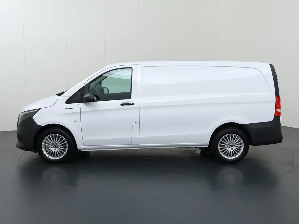 Mercedes-Benz Vito 112 Bestelwagen L2 66 kWh uit 2025, foto 5