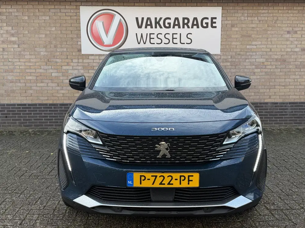 Peugeot 3008 1.2 PureTech Active Automaat uit 2022, foto 3