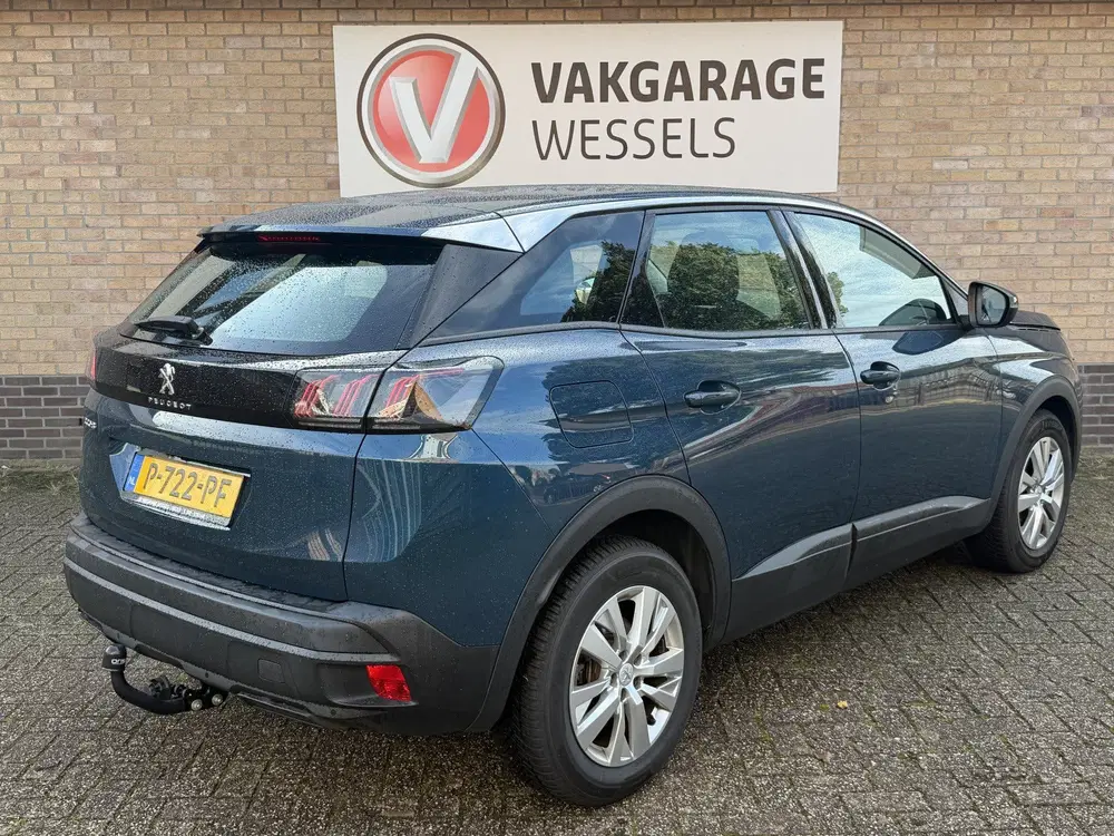 Peugeot 3008 1.2 PureTech Active Automaat uit 2022, foto 5