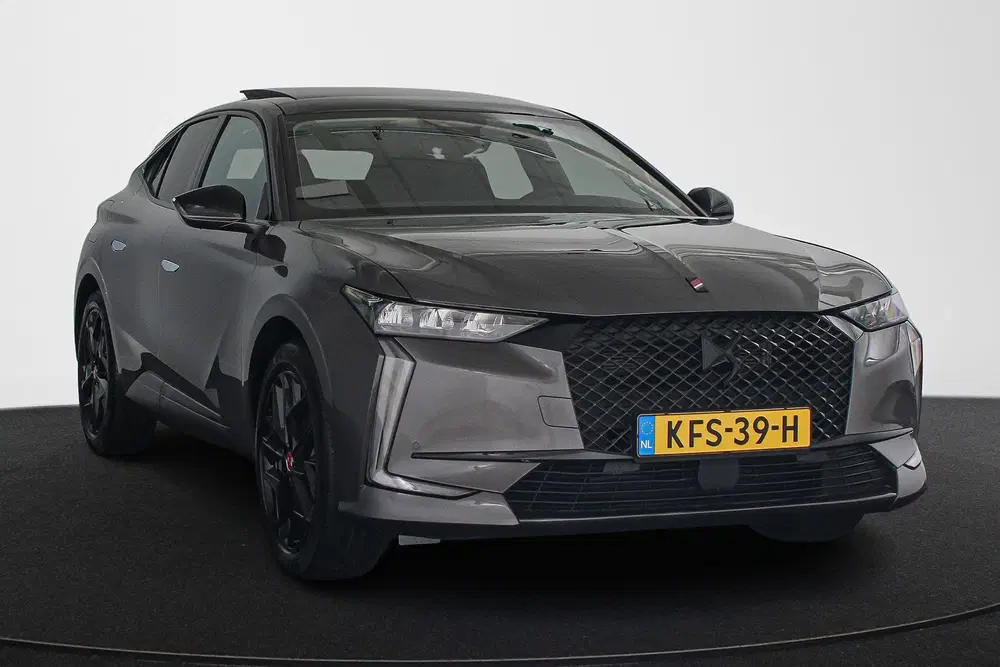 DS Automobiles DS 4 DS 4 E-Tense Performance Line Panoramadak uit 2024, foto 2