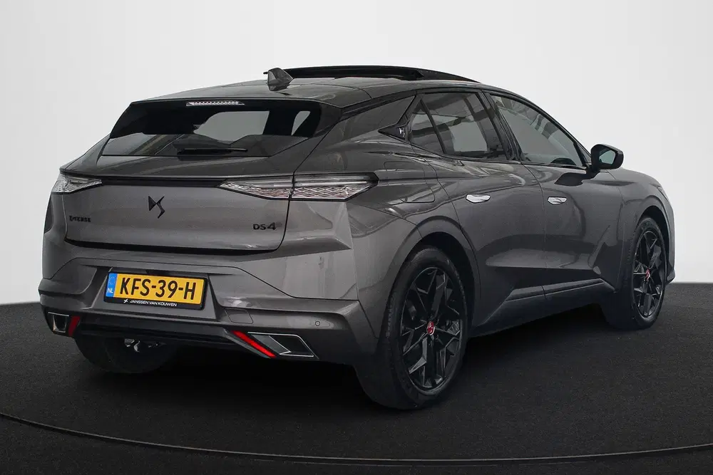 DS Automobiles DS 4 DS 4 E-Tense Performance Line Panoramadak uit 2024, foto 3
