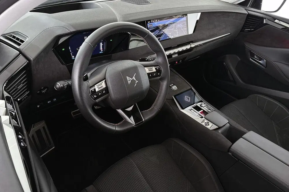 DS Automobiles DS 4 DS 4 E-Tense Performance Line Panoramadak uit 2024, foto 5