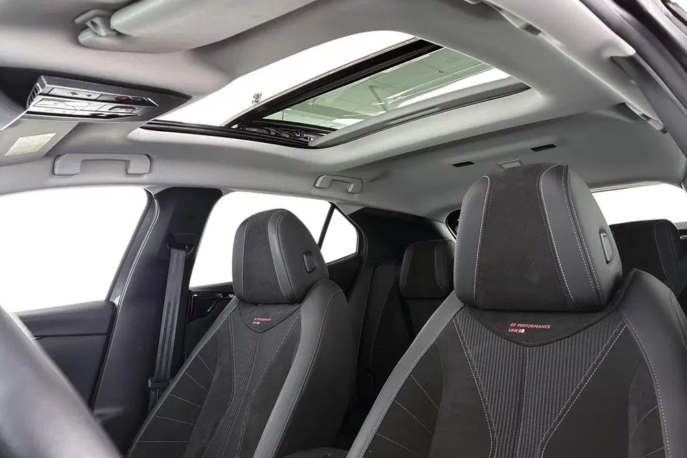 DS Automobiles DS 4 DS 4 E-Tense Performance Line Panoramadak uit 2024, foto 8